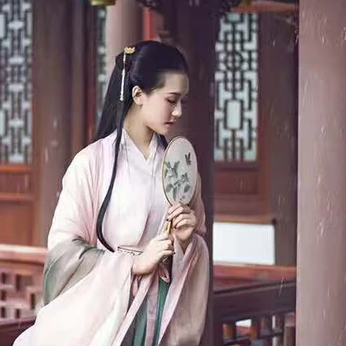 漢服女生頭像，古風(fēng)真人女子頭像