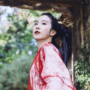 庭院深深思幾許古風女子頭像，古風真人頭像
