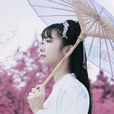 粉紫小清新帶團扇傘頭像，唯美古風真人頭像